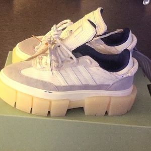 SOLD Ivy Park Adidas Size 7